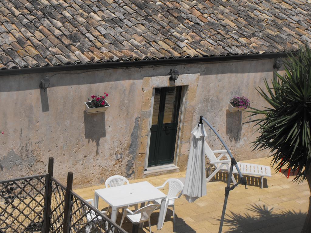 Agriturismoeloropizzuta Lido di Noto Szoba fotó